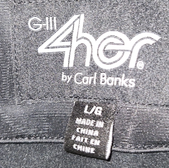 Saskatchewan Roughriders Women's Jacket - Picture 4 of 5